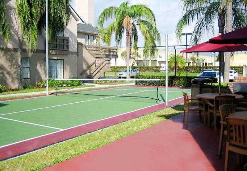 Doral Inn & Suites Miami Airport West Facilities photo